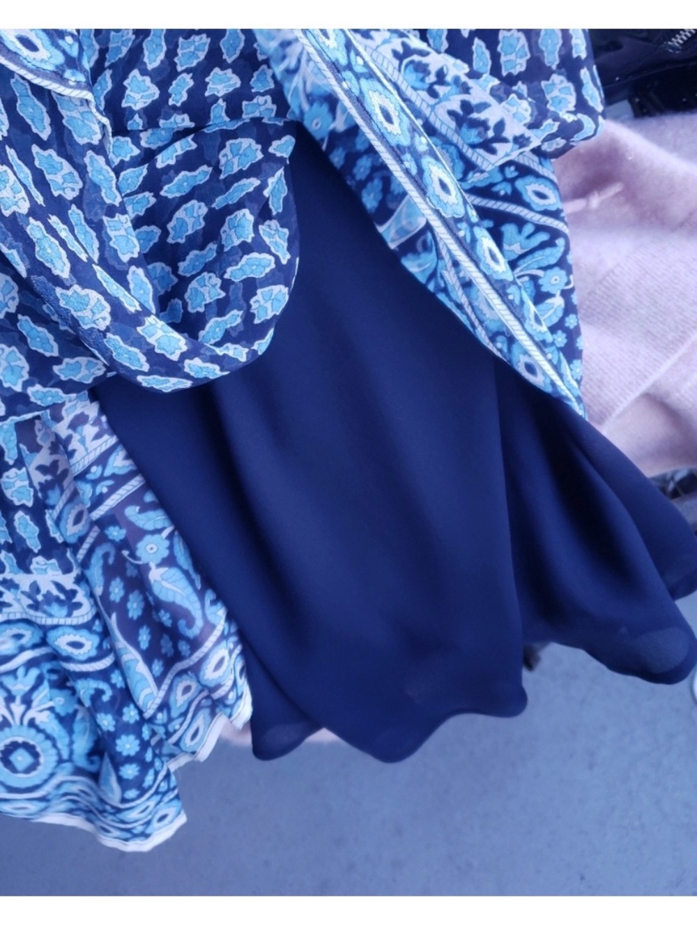 Robbie Bee Navy and Light Blue Printed Midi Dress - Picture 10 of 10